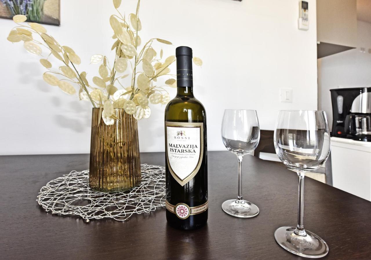 Tomic Apartments Poreč Eksteriør bilde