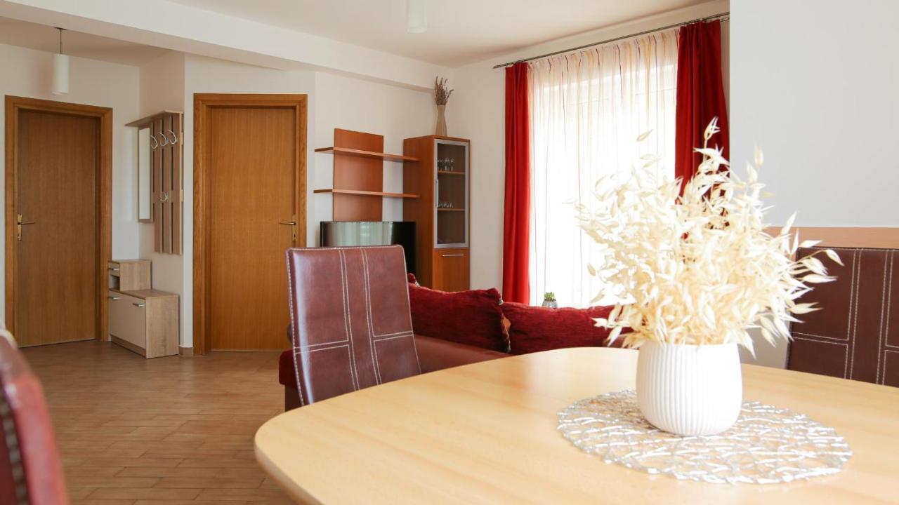 Tomic Apartments Poreč Eksteriør bilde