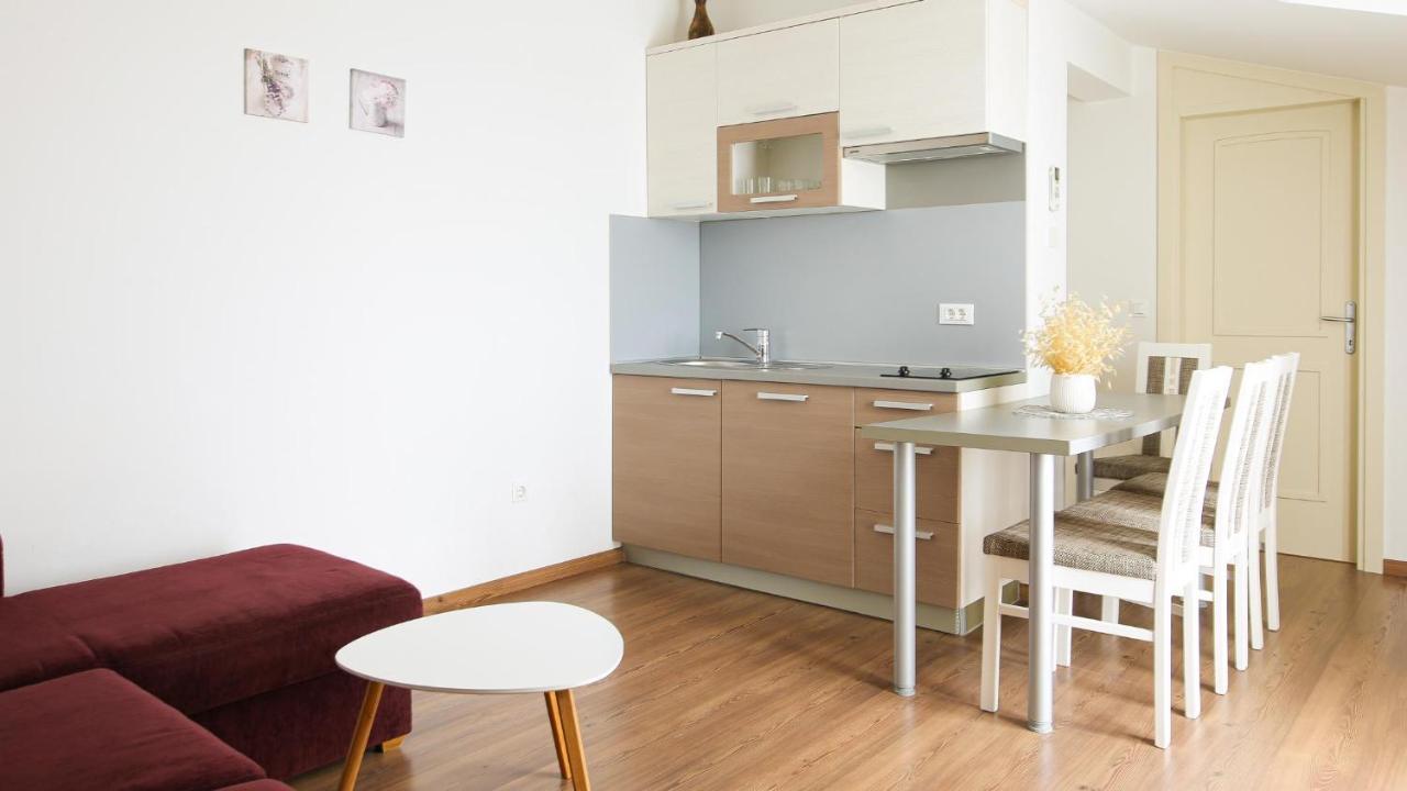 Tomic Apartments Poreč Eksteriør bilde