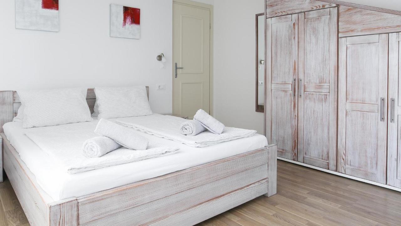 Tomic Apartments Poreč Eksteriør bilde
